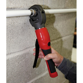 Machine à sertir hydraulique